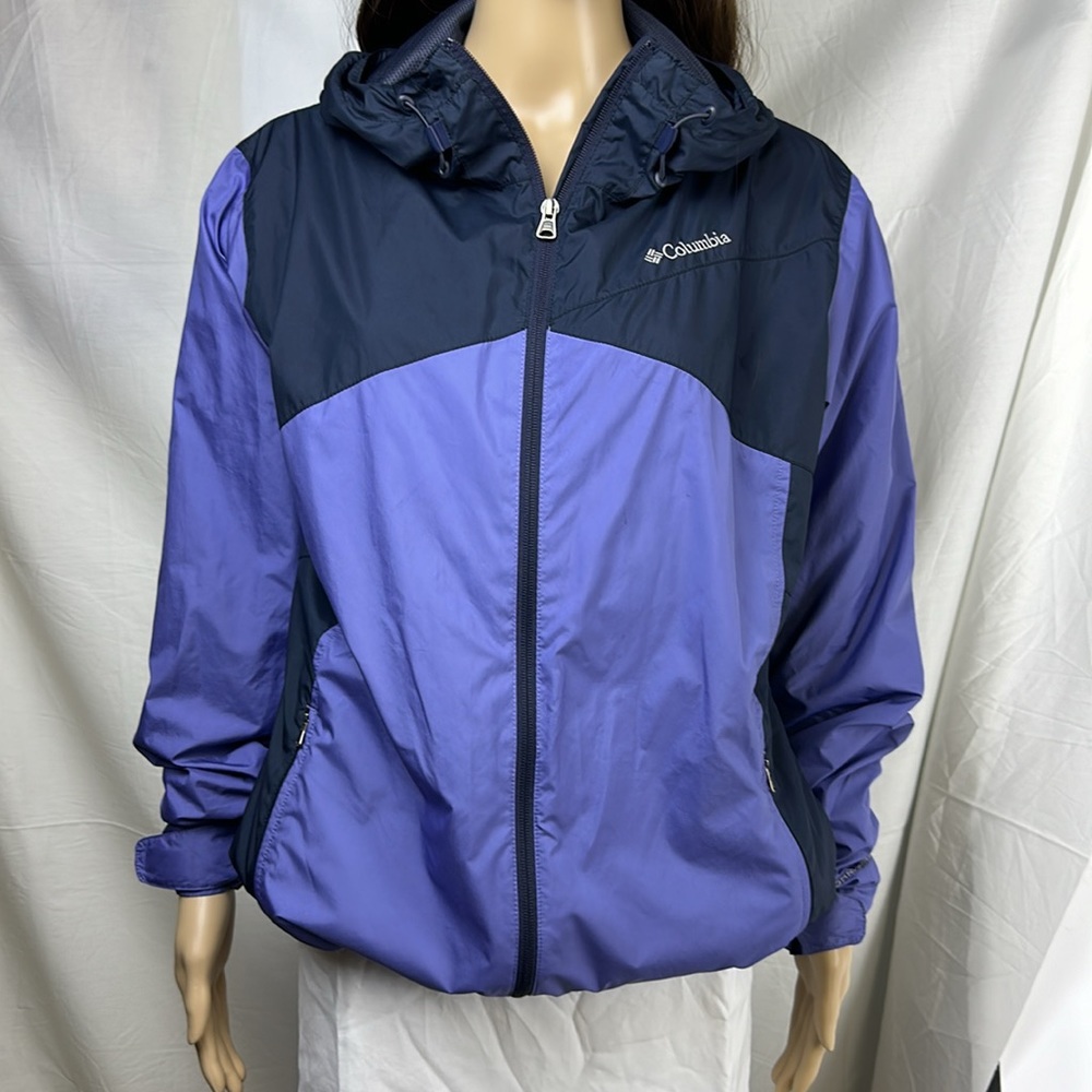 Columbia Women’s Windbreaker XL. Navy & Dark Periwinkle Blue. Cinches at Waist.